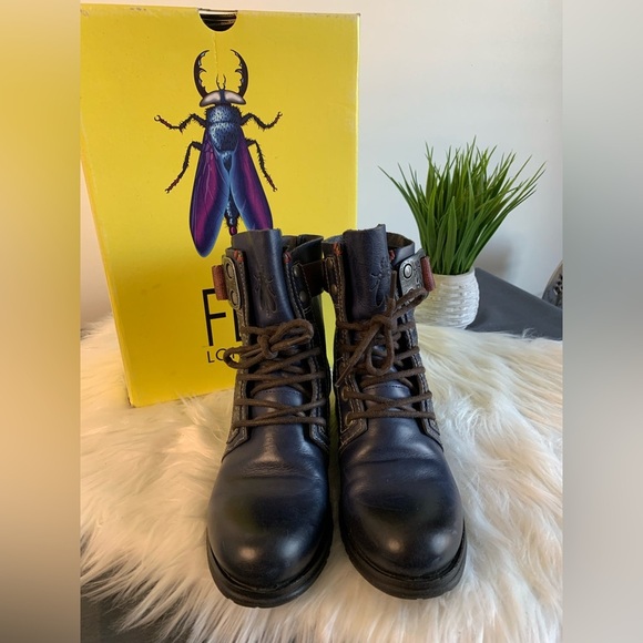 Fly London Navy Lace up Leather Ankle Boots with Seat belt buckle. SZ: EU 36 - Picture 11 of 11